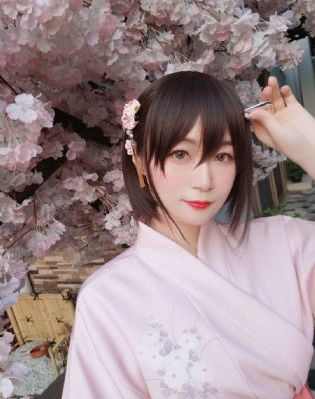 好女孩在线_高清电影观看