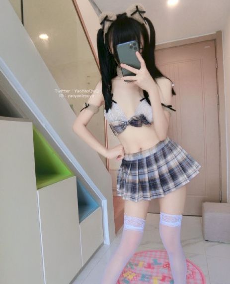 两个人免费看的电影_BD英语免费观看