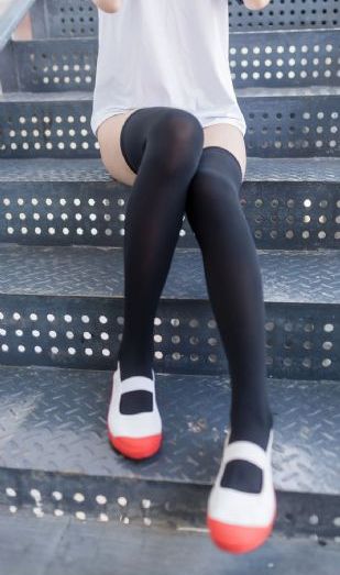 我的年轻女友2_超清动漫免费观看