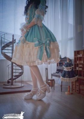 更衣人偶坠入爱河_4K免费观看韩国